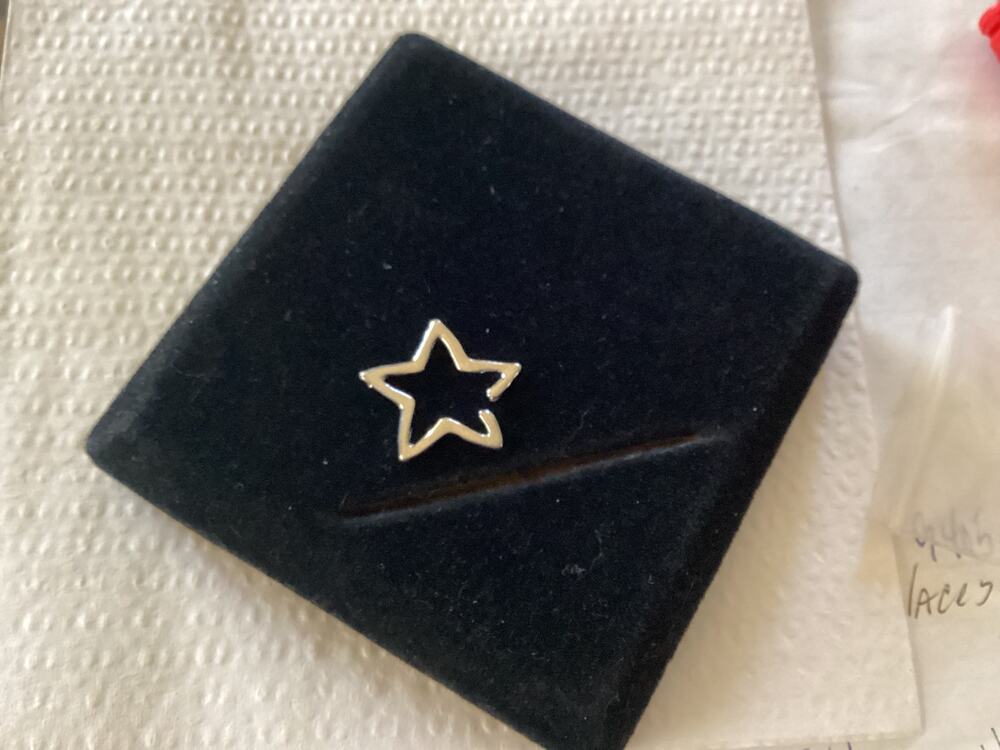 4175 NWOP Nose Hoops Clip Cuff Hollow Star Fashion Nostril Earring Fake Piercing